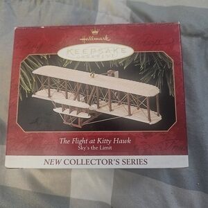 Hallmark Keepsake Ornament - The Flight At Kitty Hawk- Sky's the Limit
